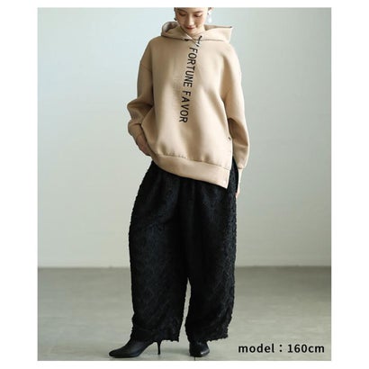 サワアラモード Sawa a la mode アシンメトリーデザインロゴパーカー （ブラック）｜詳細画像