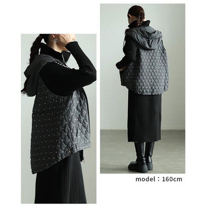 サワアラモード Sawa a la mode ドット刺繍キルティング中綿フードベスト （チャコール）｜詳細画像