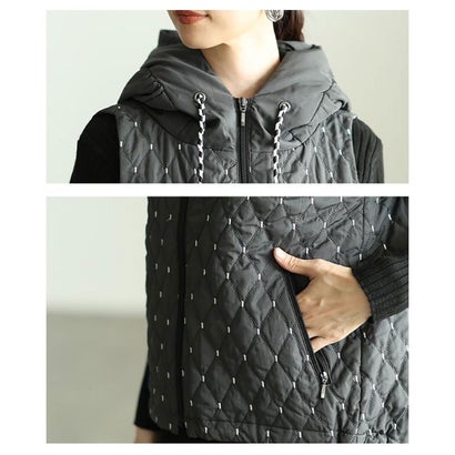 サワアラモード Sawa a la mode ドット刺繍キルティング中綿フードベスト （チャコール）｜詳細画像