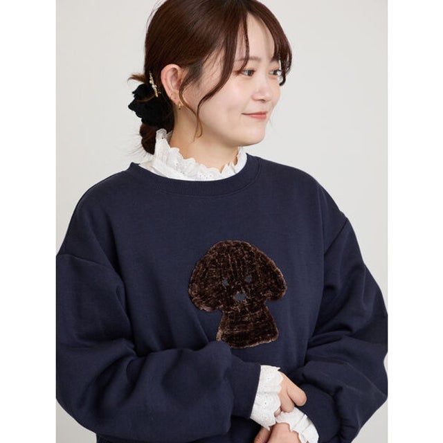 アニマル柄モール刺繍スウェット （ネイビー）