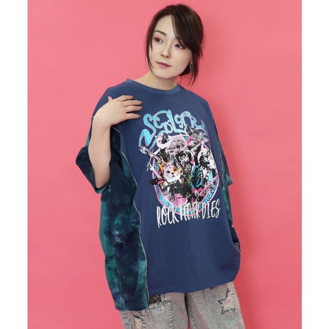 スカラー ScoLar ロックなキャッツ柄 ムラ染め切替BIG-T （ネイビー