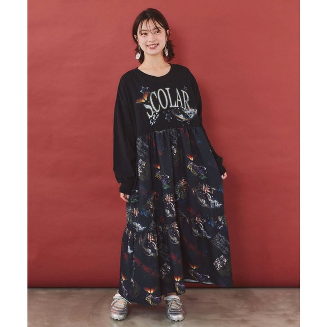 ロゴ×惑星 ティアード裏毛ワンピース （ブラック）