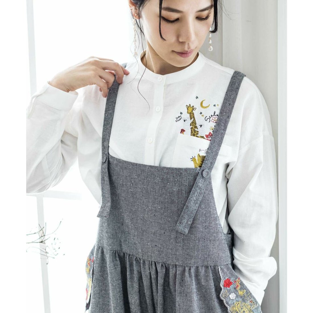 スカラー ScoLar 刺繍コクーン型サロペット （ネイビー 