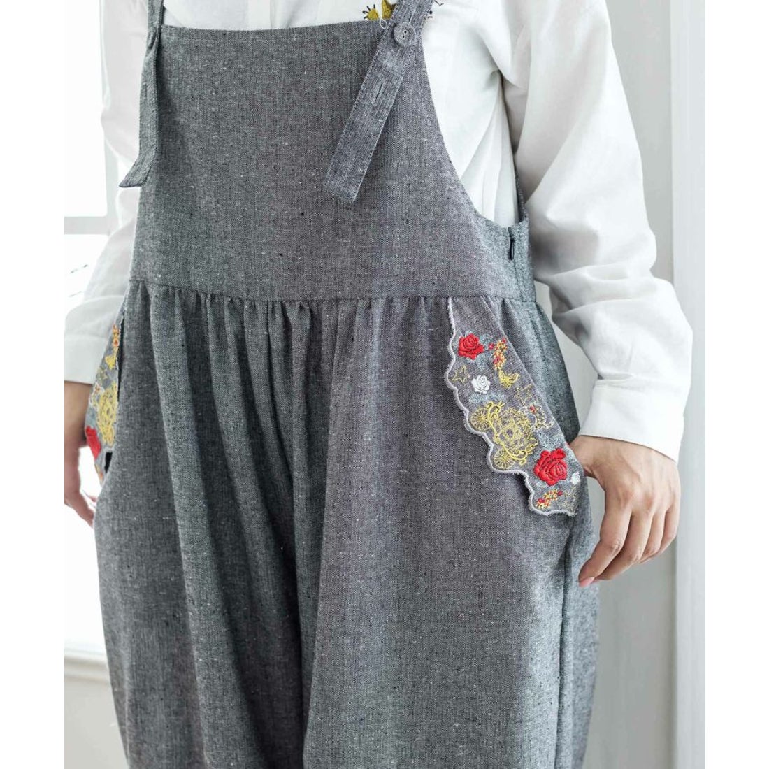 スカラー ScoLar 刺繍コクーン型サロペット （ネイビー 