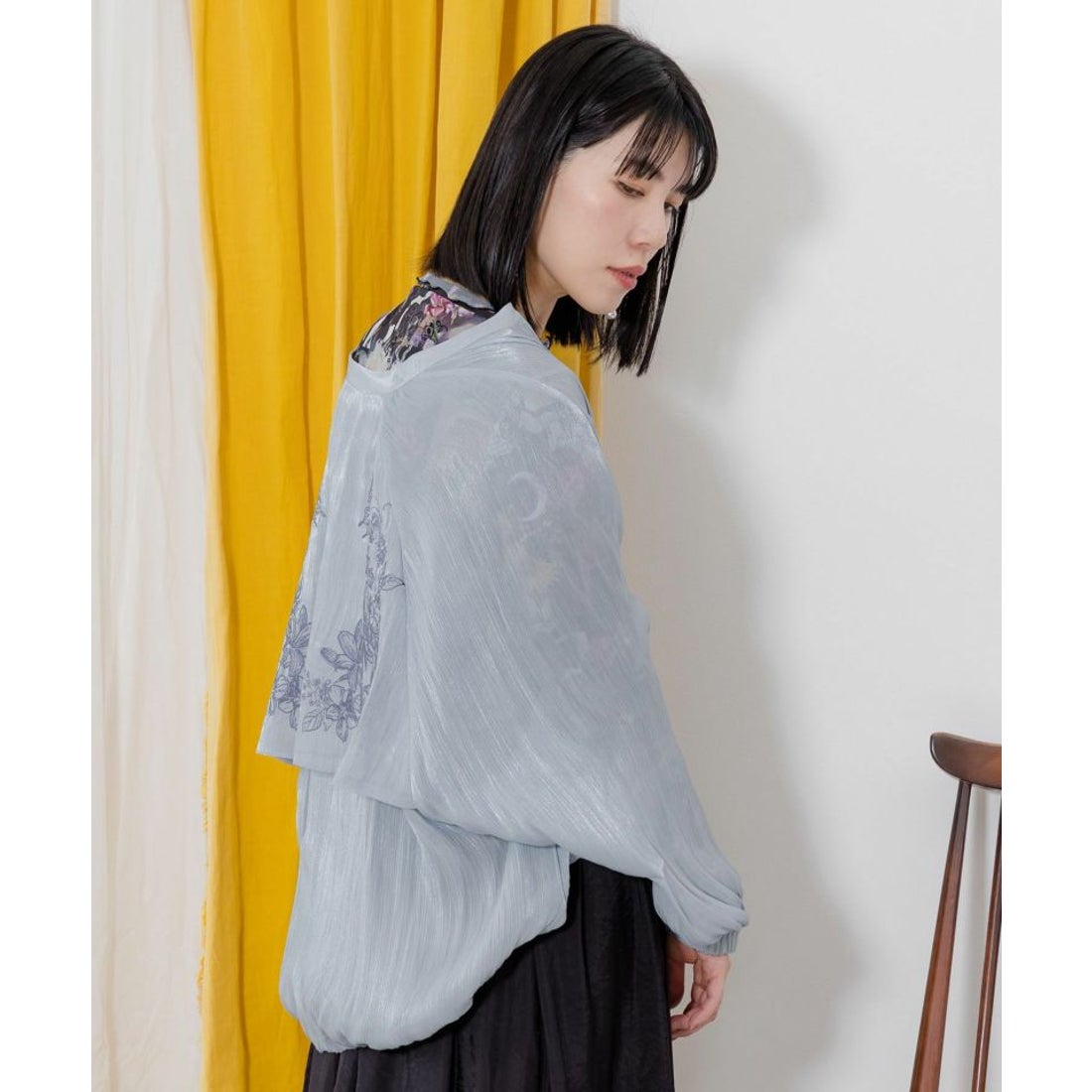 スカラー ScoLar 蝶花刺繍 シャイニングシフォンシアーブルゾン 
