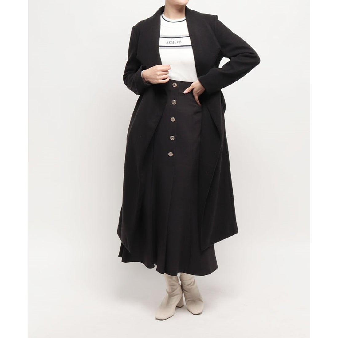サリア salire 大衿フリルフェイクウールコート （クロ 