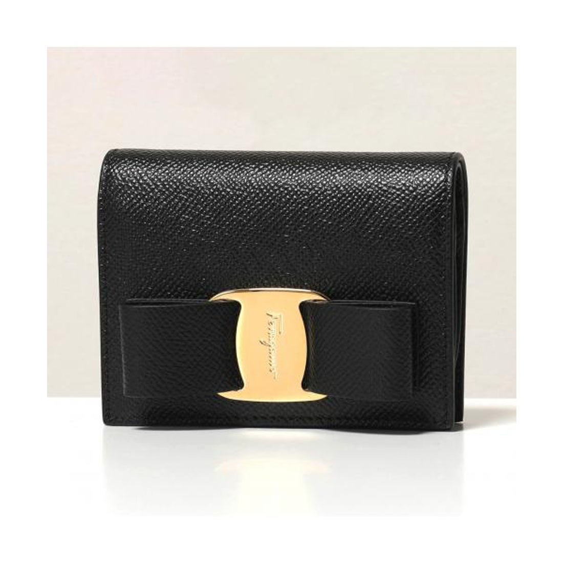 サルバトーレフェラガモ Salvatore Ferragamo SALVATORE FERRAGAMO 二
