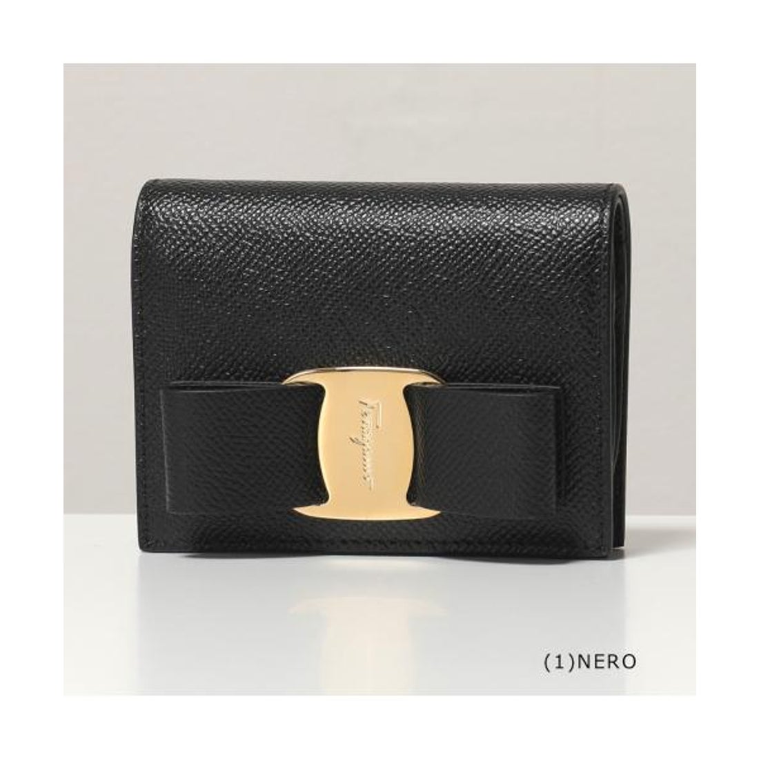 サルバトーレフェラガモ Salvatore Ferragamo SALVATORE FERRAGAMO 二
