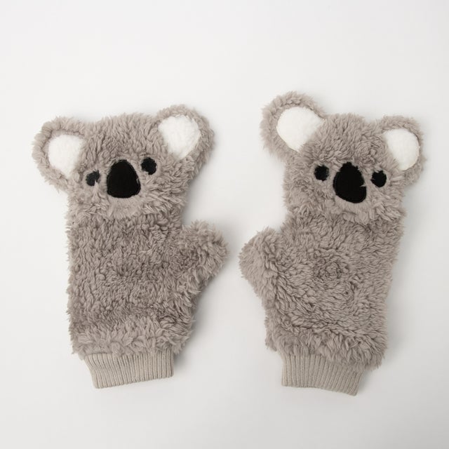 アニマルFACEアームフード 裏ボア 手袋 ネコ/クマ/シュナウザー/ペンギン/コアラ/サル/アライグマ WINGI （チャコールグレー）