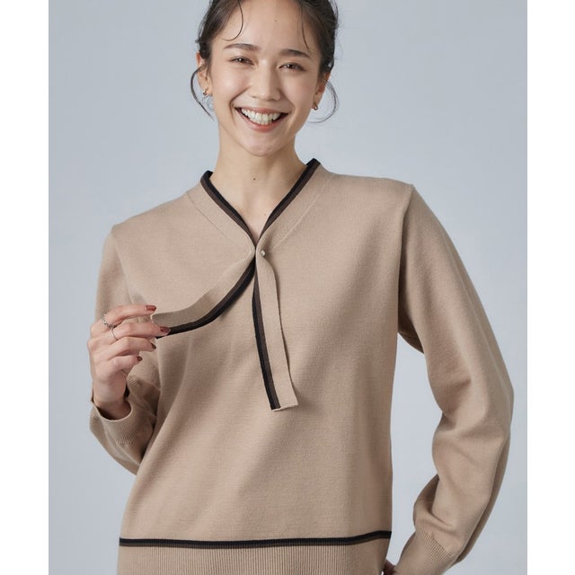 もちもち配色ボウタイニットTOPS （ベージュ(852)）