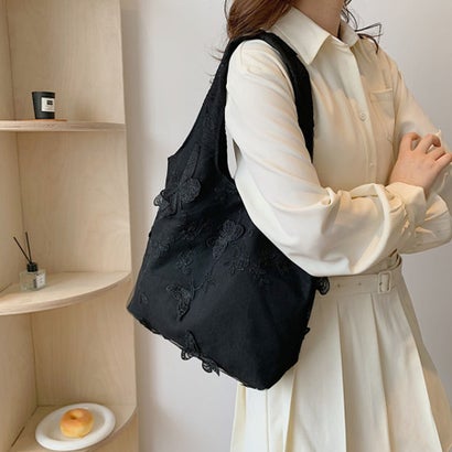 トートバッグ 蝶々 可愛い レディース ハンドバッグ カバン バッグ 大容量 刺しゅう 花柄 布 カバントート 手提げ （ブラック）｜詳細画像