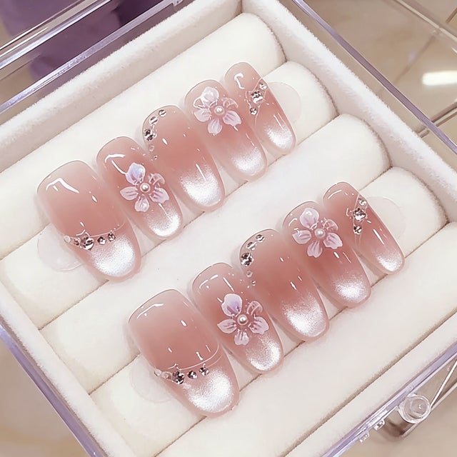 ネイルチップ 花 かわいい ショート シンプル つけ爪 ネイルアート アートチップ デコチップ オーバル ウエディン 【返品不可商品】 （2A55）