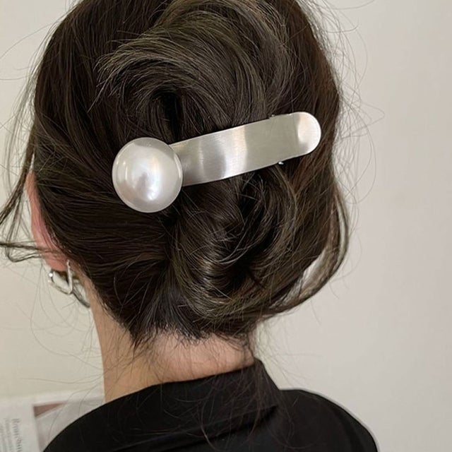 ヘアピン ヘア留め ヘアアクセサリー クロスヘアピン ゴールド オシャレ 髪飾り 上品 パーティー飾り （シルバー）