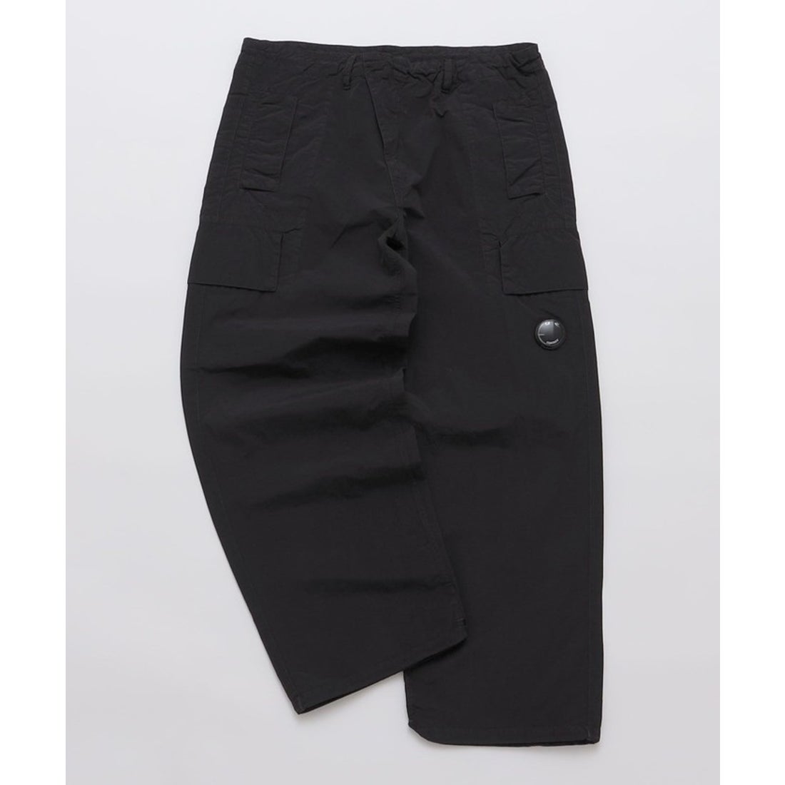 シップス SHIPS C.P.COMPANY: FLATT NYLON OVERSIZE CARGO PANTS C.P.COMPANY FLATT NYLON OVERSIZE CARGO