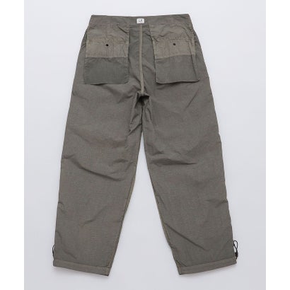 シップス SHIPS C.P.COMPANY: FLATT NYLON LOOSE PANTS （チャコールグレー）｜詳細画像