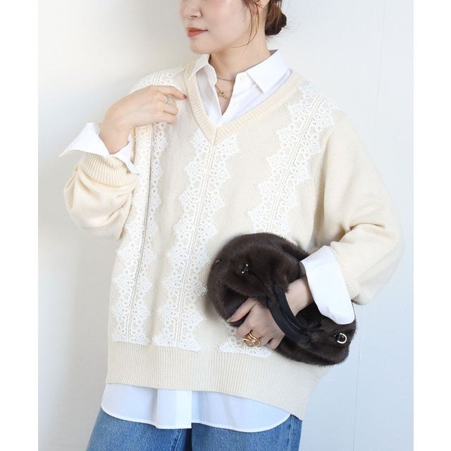 【WEB限定】〈手洗い可能〉アンゴラ混 レース コンビ Vネック ニット プルオーバー （オフホワイト）