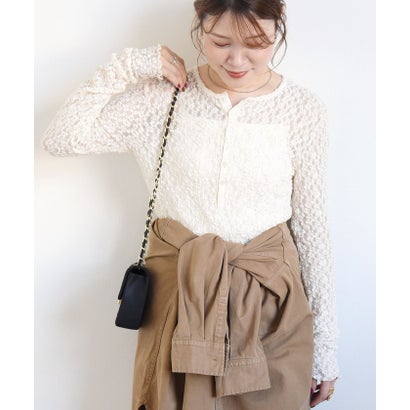シップス SHIPS 《一部予約》〈手洗い可能〉ラメ / 無地 シュリンク レース ヘンリーネック 2WAY プルオーバー （ホワイト）｜詳細画像
