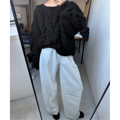 スローブ イエナ SLOBE IENA 《追加予約》+81BRANCA/ハチイチブランカ SLOBE別注 ケーブルハンドニット （ブラック）｜詳細画像
