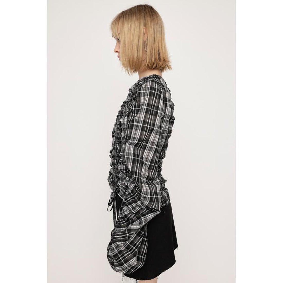 スライ SLY CUT OUT VOLUME SLEEVE トップス （M/BLK7 