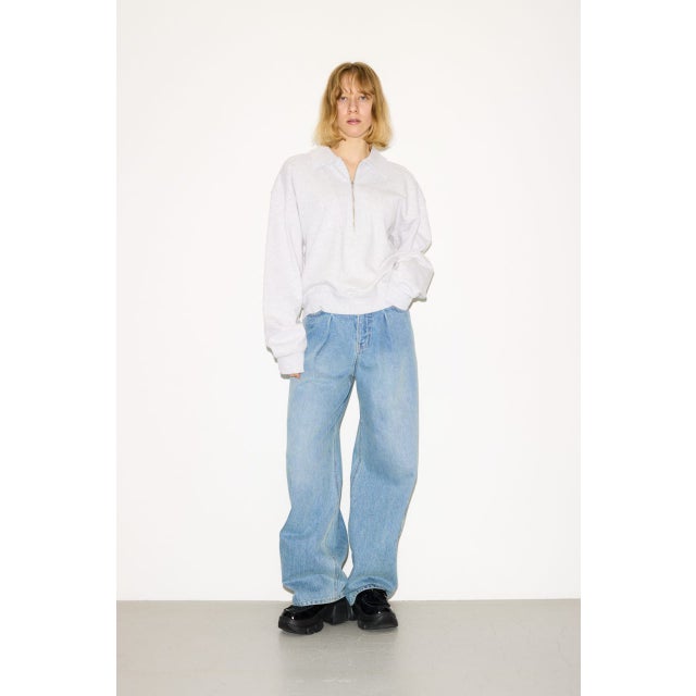 ZIP COLLAR SW トップス T.GRY