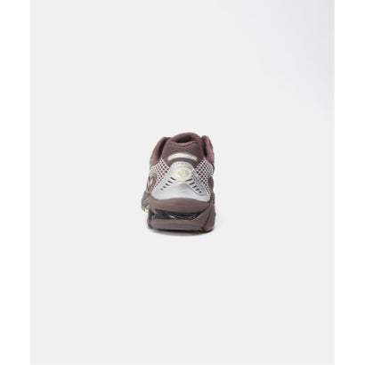 ASICS / アシックス GEL-NIMBUS 10.1 （ブラウン）｜詳細画像
