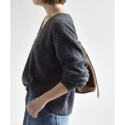 カランシエル quaranciel 《予約》〈手洗い可能〉フォックス ウール ミックス Vネック コンパクト ニット プルオーバー （ナチュラル）｜詳細画像