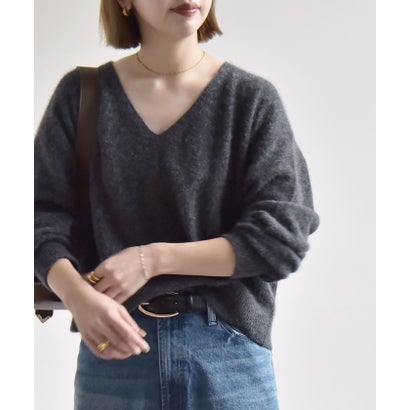 カランシエル quaranciel 《予約》〈手洗い可能〉フォックス ウール ミックス Vネック コンパクト ニット プルオーバー （ネイビー）｜詳細画像