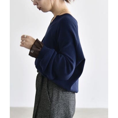 カランシエル quaranciel 《予約》〈手洗い可能〉スリーブデザイン 2way ハイゲージ キーネック パフ ニット （ネイビー）｜詳細画像