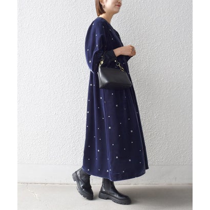 シップス エニィ SHIPS any 《追加予約》〈手洗い可能〉ポリエステル ベロア 刺繍 タック フレア ワンピース （ネイビー）｜詳細画像