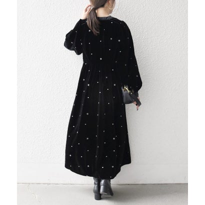 シップス エニィ SHIPS any 《追加予約》〈手洗い可能〉ポリエステル ベロア 刺繍 タック フレア ワンピース （ネイビー）｜詳細画像