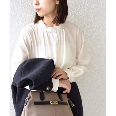 シップスカラーズ SHIPS Colors 〈手洗い可能〉ジョーゼット フリル ネック ブラウス （オフホワイト）｜詳細画像