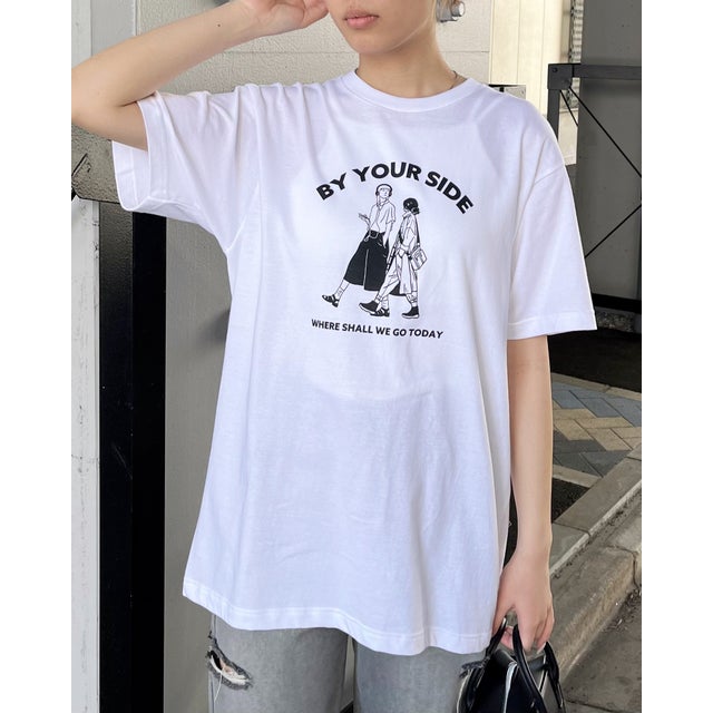 
                    BY YOUR SIDE デザインプリントTシャツ （ホワイト）