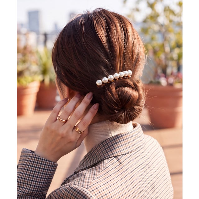 【DELI by】クラシックパール スリムヘアクリップ （ブラウン）