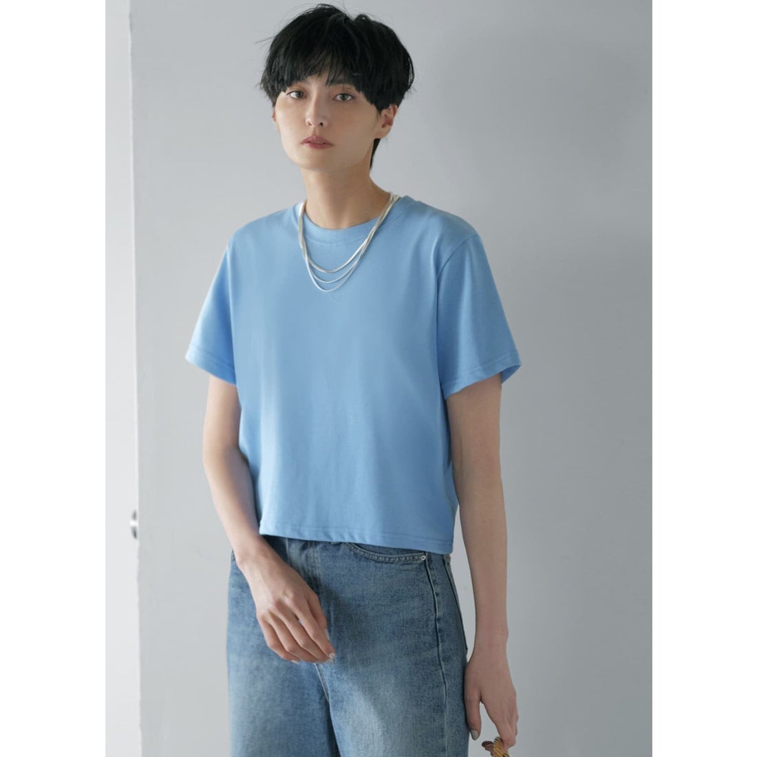 スタイルデリ STYLE DELI 拾わないウエスト丈Tシャツ （ライトブルー