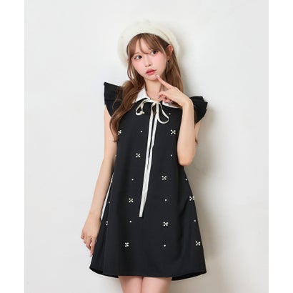 ティカ Tika ノースリーブ 二の腕カバー 可愛い ビジュー フラワー 紐タイリボン 襟付き シンプル ガーリー Aラインフレアミニワンピース （ブラック）｜詳細画像