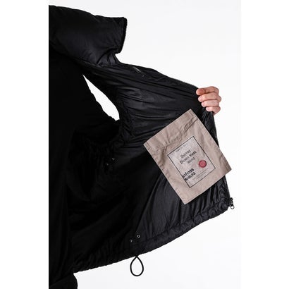 BURRAY DOWN VEST （BLACK）｜詳細画像