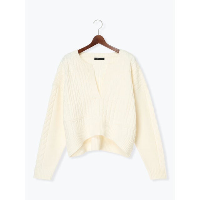ケーブルパッチワーク調ニットプルオーバー （オフホワイト）