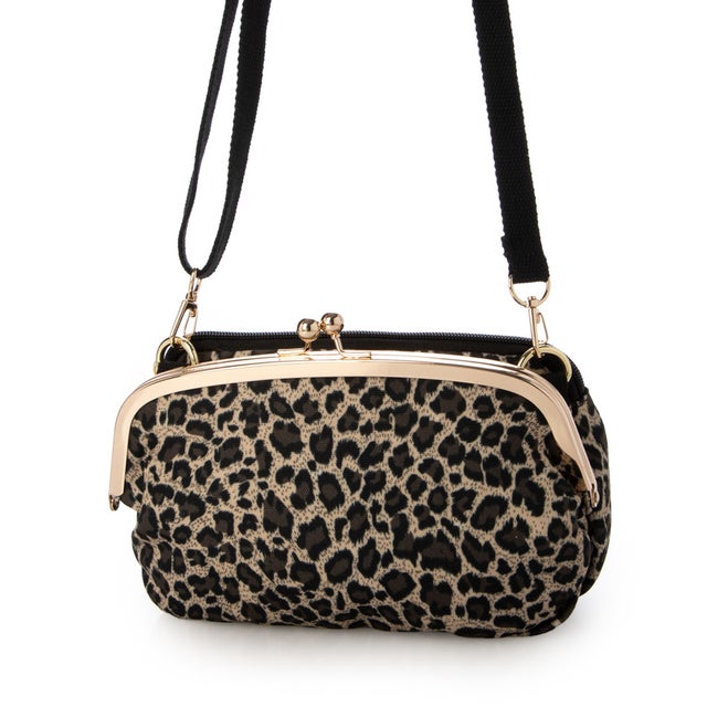 がま口ショルダー お財布付きで便利なショルダーです （LEOPARD）