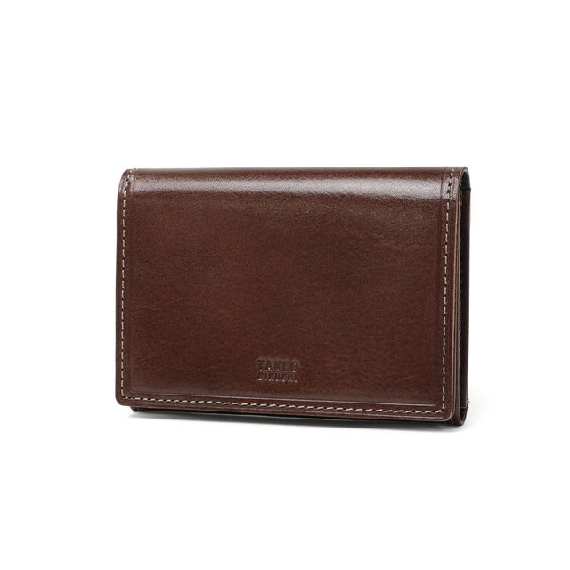 名刺入れ メンズ レディース ブランド カード 本革 レザー 大人 高級感 おしゃれ シック 上品 カードケース 名刺 ビジネス エンボス加工 ロゴ イデア 756608 （チャ）