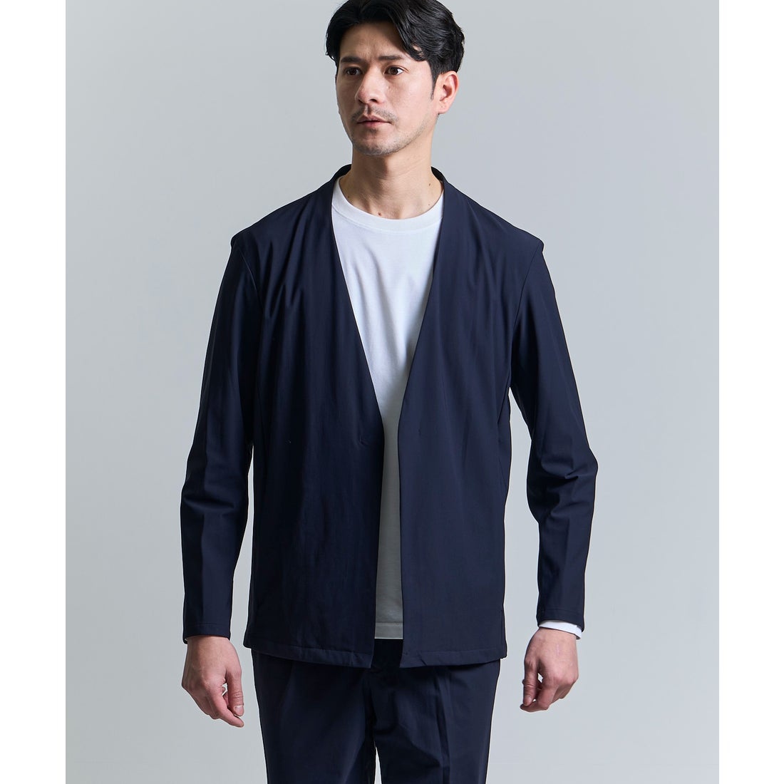 TETE HOMME 抑揚ストレッチノーカラージャケット&パンツタグ付き新品 テットオム TETE HOMME ストレッチナイロンセットアップ / ノーカラー