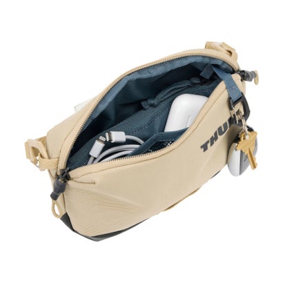 スーリー THULE スーリー THULE THULE PARAMOUNT CROSSBODY 2L 3205544 （GENTLEBEIGE）｜詳細画像