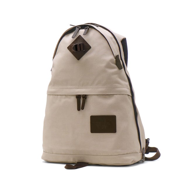 日本正規品 リュック メンズ レディース 通学 通勤 バッグ 軽量 軽い バックパック 20L デイパック A4 ノートPC Trad Collection Backpack NM62672 （タイムレストープ）