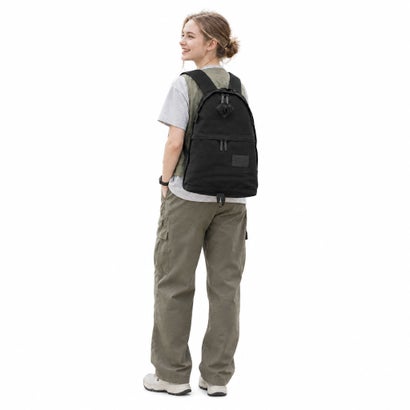 日本正規品 リュック メンズ レディース 通学 通勤 バッグ 軽量 軽い バックパック 20L デイパック A4 ノートPC Trad Collection Backpack NM62672 （ブラック）｜詳細画像