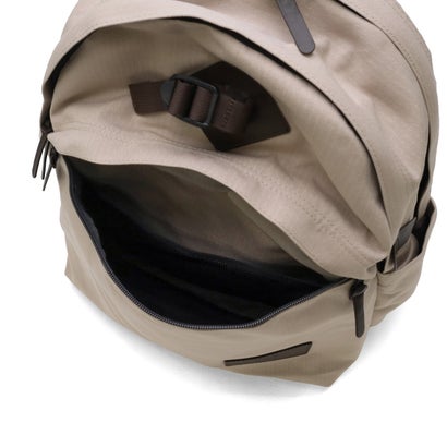 日本正規品 リュック メンズ レディース 通学 通勤 バッグ 軽量 軽い バックパック 26L デイパック A4 ノートPC 15インチ Trad Collection Miwok NM62673 （スモークドパール）｜詳細画像