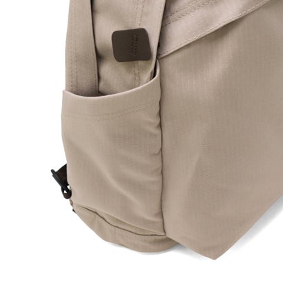 日本正規品 リュック メンズ レディース 通学 通勤 バッグ 軽量 軽い バックパック 26L デイパック A4 ノートPC 15インチ Trad Collection Miwok NM62673 （スモークドパール）｜詳細画像