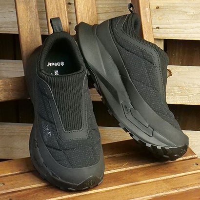 VECTIV Nuptse TNFブラック/TNFブラック [NF52674-KK] （TNFブラック/TNFブラック）｜詳細画像