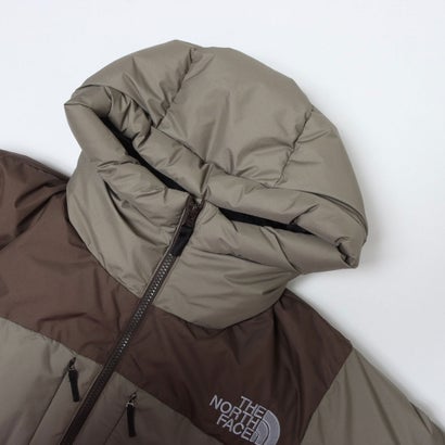 アウトドアカジュアル 中綿ジャケット SPORTSWEAR Baltoro Sleek Light Jacket バルトロスリークライトジャケット ND92652 （マッシュルーム×スモーキーブラウン）｜詳細画像