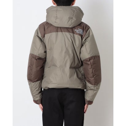 アウトドアカジュアル 中綿ジャケット SPORTSWEAR Baltoro Sleek Light Jacket バルトロスリークライトジャケット ND92652 （マッシュルーム×スモーキーブラウン）｜詳細画像