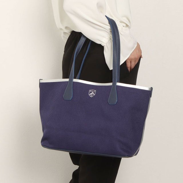 STUART Reversible Tote Bag M （NAVY/SILVER）