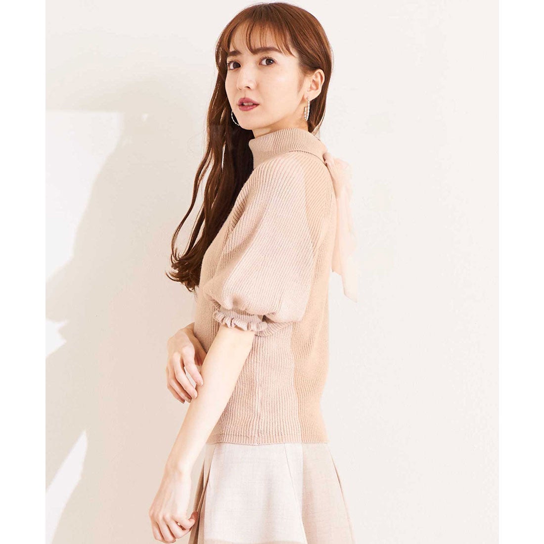 ティティーアンドコー TITTY&CO. バックリボンニットトップス 